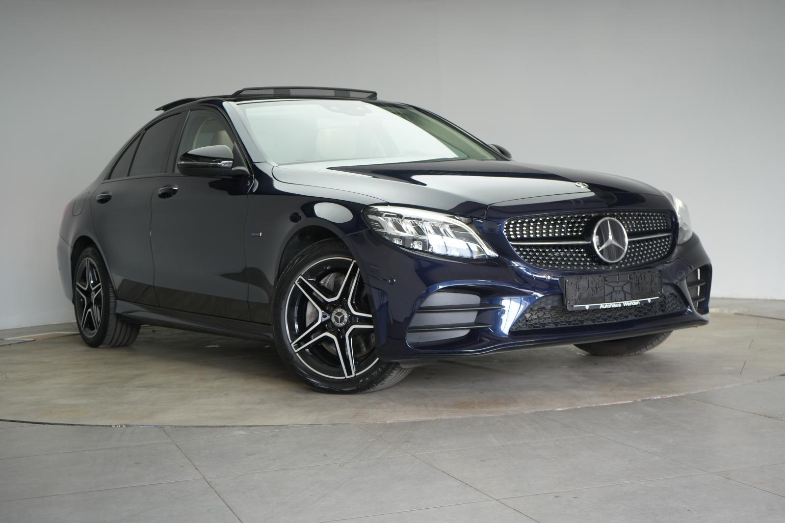 Mercedes-Benz C 300 de 9G-Tronic AMG Leder/Distronic/Kamera/Vi