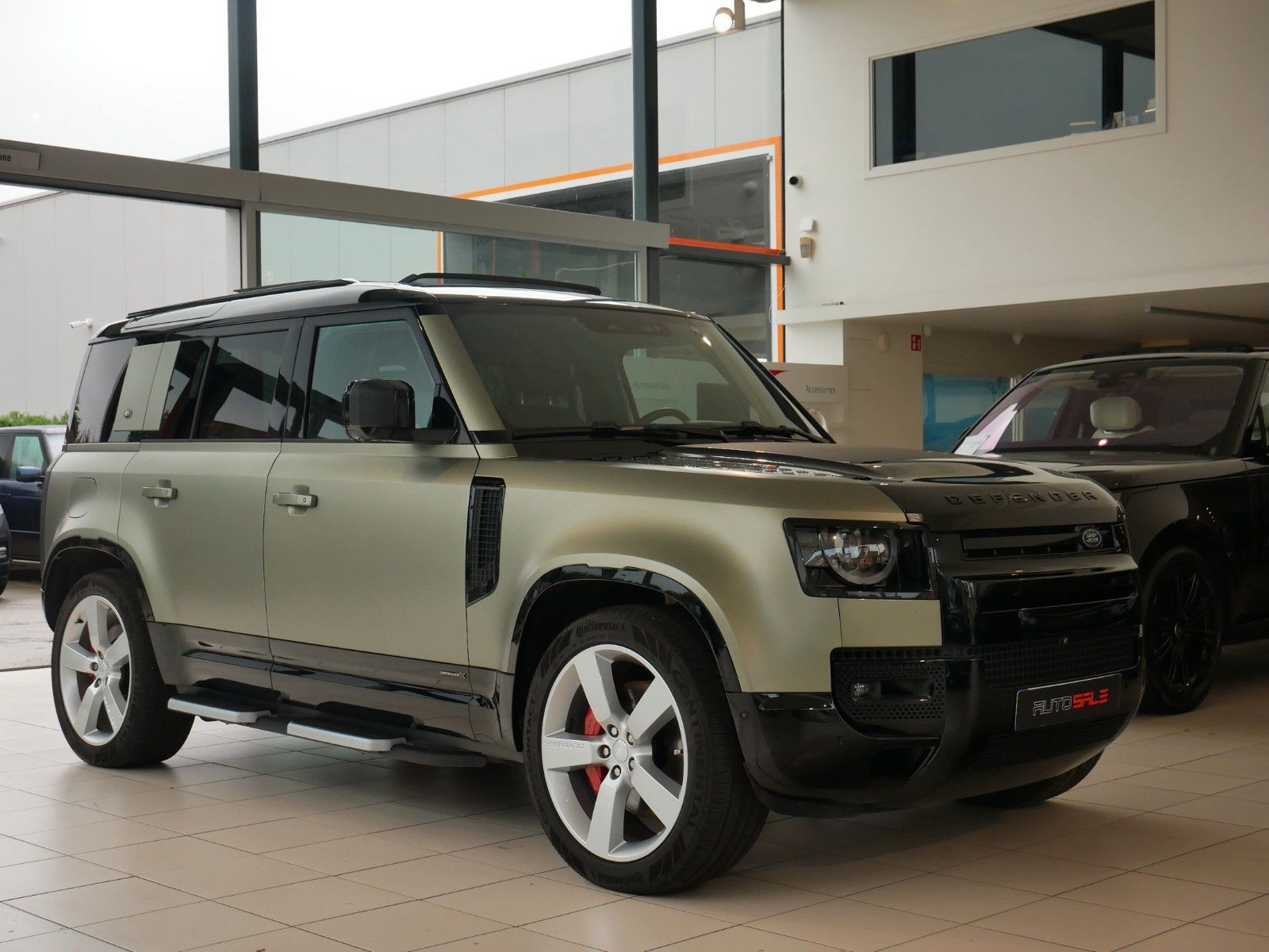 Land Rover Defender X 110 P400e WARRANTY 2029 Pano/AHK/Matt imagem 3
