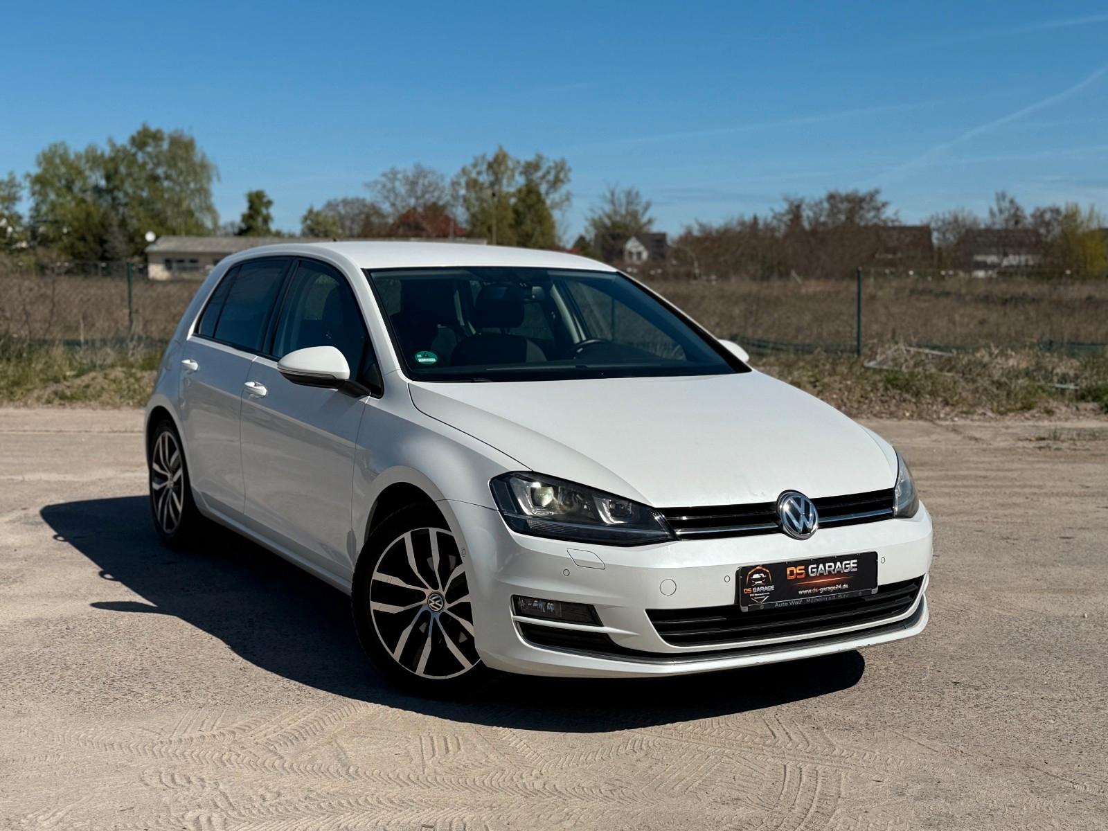 Volkswagen Golf VII*RFK*Keyless*BI-Xenon*AHK*NAVI*Oryx Weiß