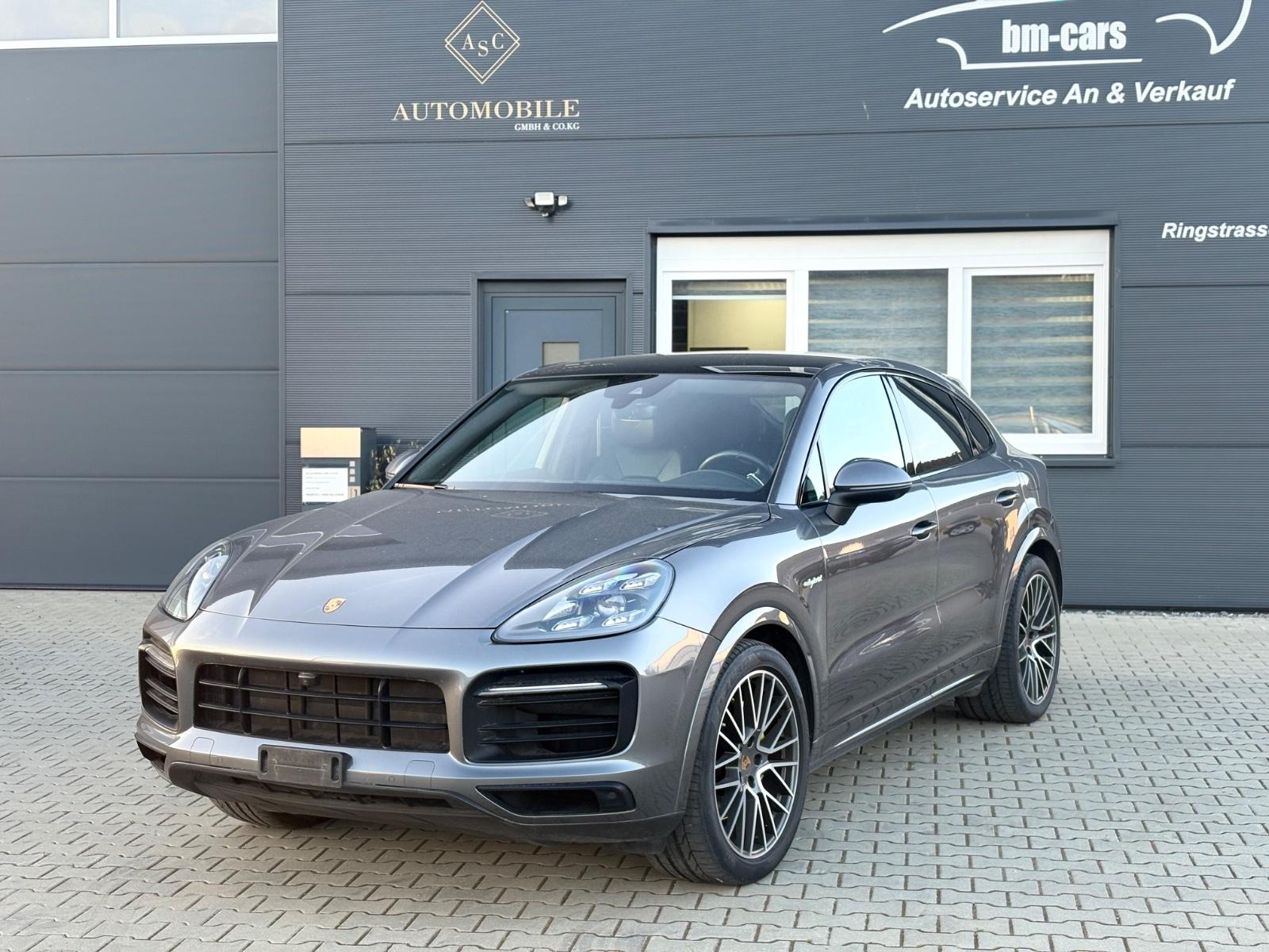 Porsche Cayenne Coupe E-Hybrid (Sport Design)