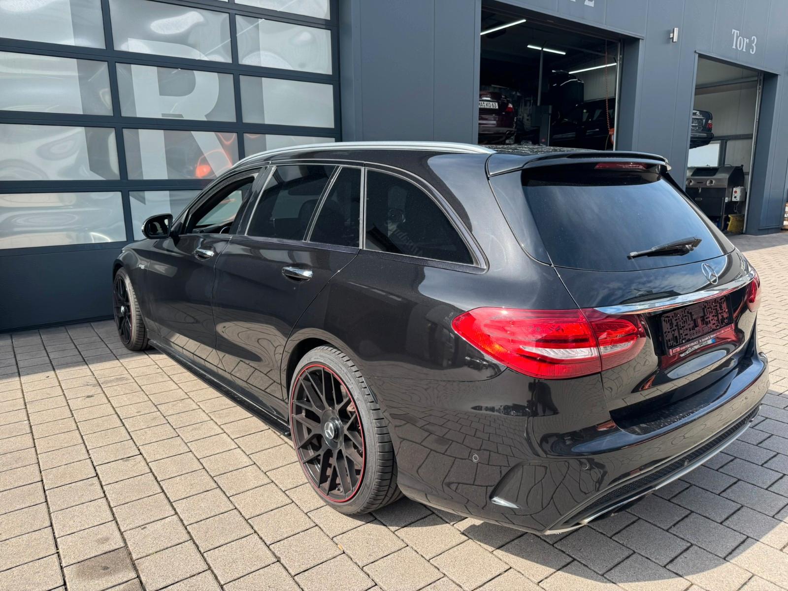 Mercedes-Benz C 43 AMG