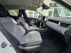 Fahrzeugabbildung Clio V Evolution 1.6 E-TECH Hybrid 145 EU6e