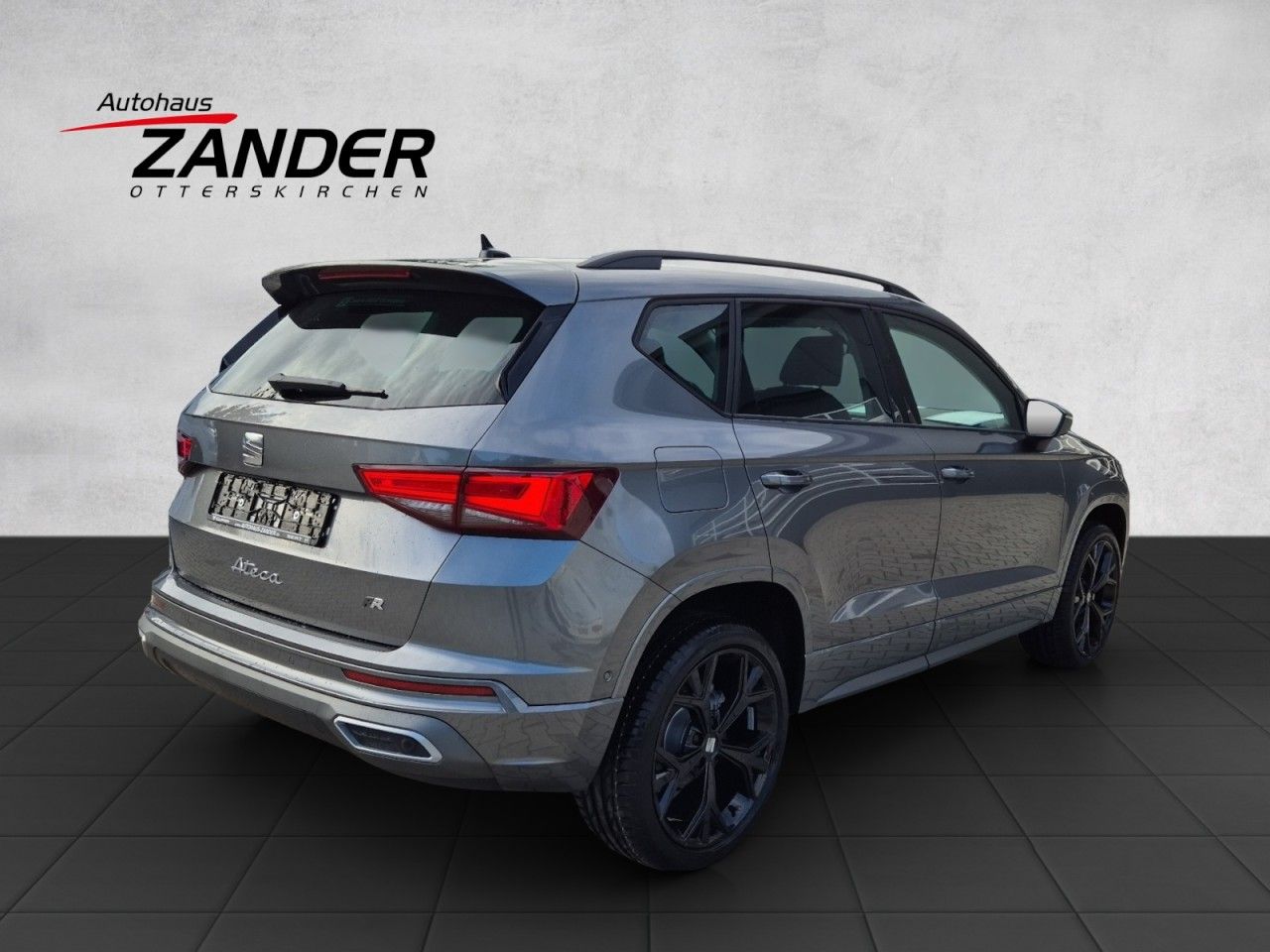 Fahrzeugabbildung SEAT Ateca FR AHK Black Pack 19 Zoll Alu Navi