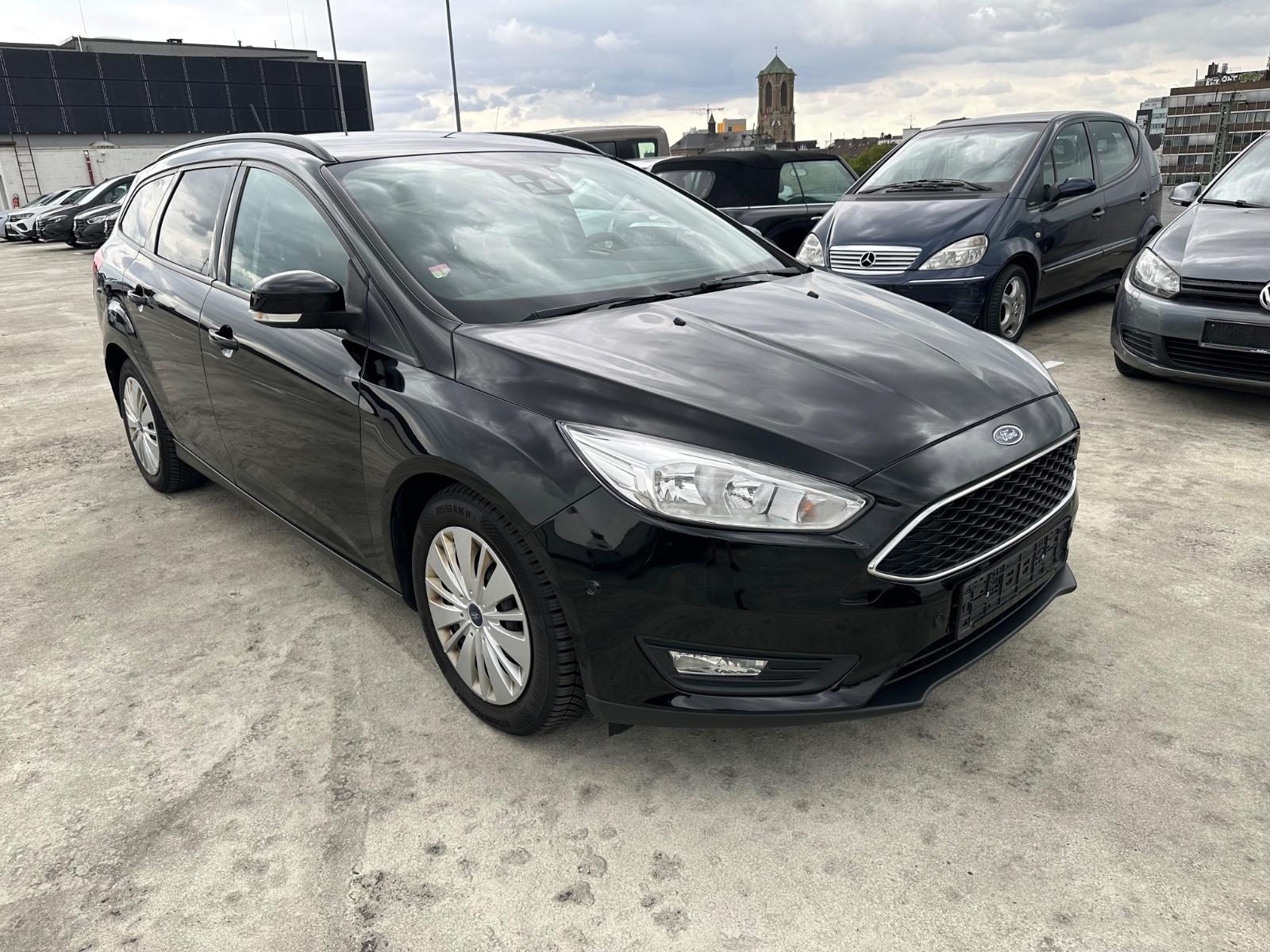 Ford Focus TurnierBusiness,Navi,Klima,Sitzheizung,PDC