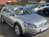 Volkswagen Passat Alltrack/Navi/AHK/Leder/Kamera/Xenon/Alu - gebrauchte VW Passat Alltrack aus dem Jahr 2013