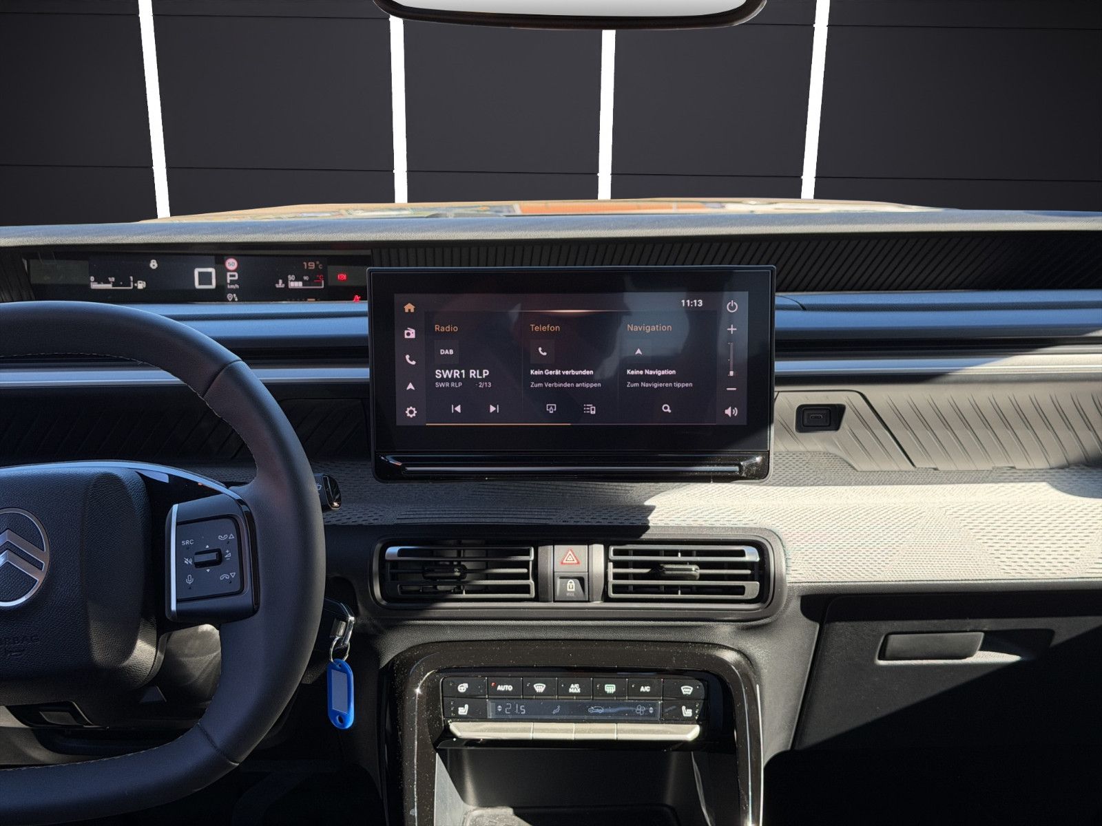Fahrzeugabbildung Citroën C3 Aircross  Hybrid 145 MAX/Navi/Head Up/Tempo