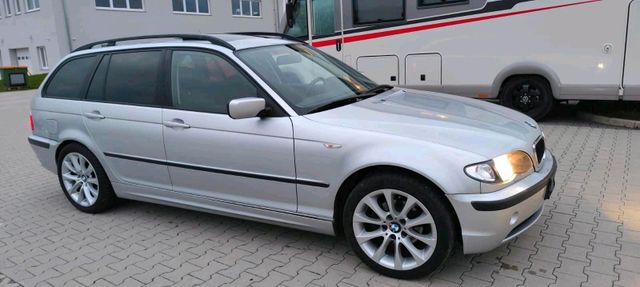 BMW Bmw 318i Top Zustand  1 Hand neu TÜV