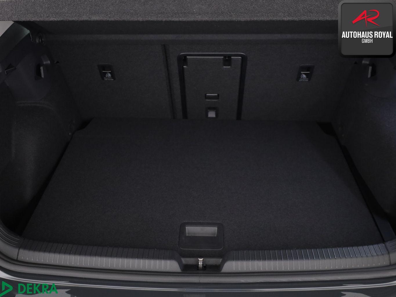 Volkswagen Golf VIII 2.0 TSI STYLE MASSAGE,MEMORY,ACC,1.HD, миниатюра 13
