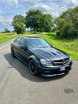 Mercedes-Benz Mercedes Benz C63 AMG W204 Performance 487PS - Mercedes-Benz C-Klasse W204 mit Benzin-Antrieb