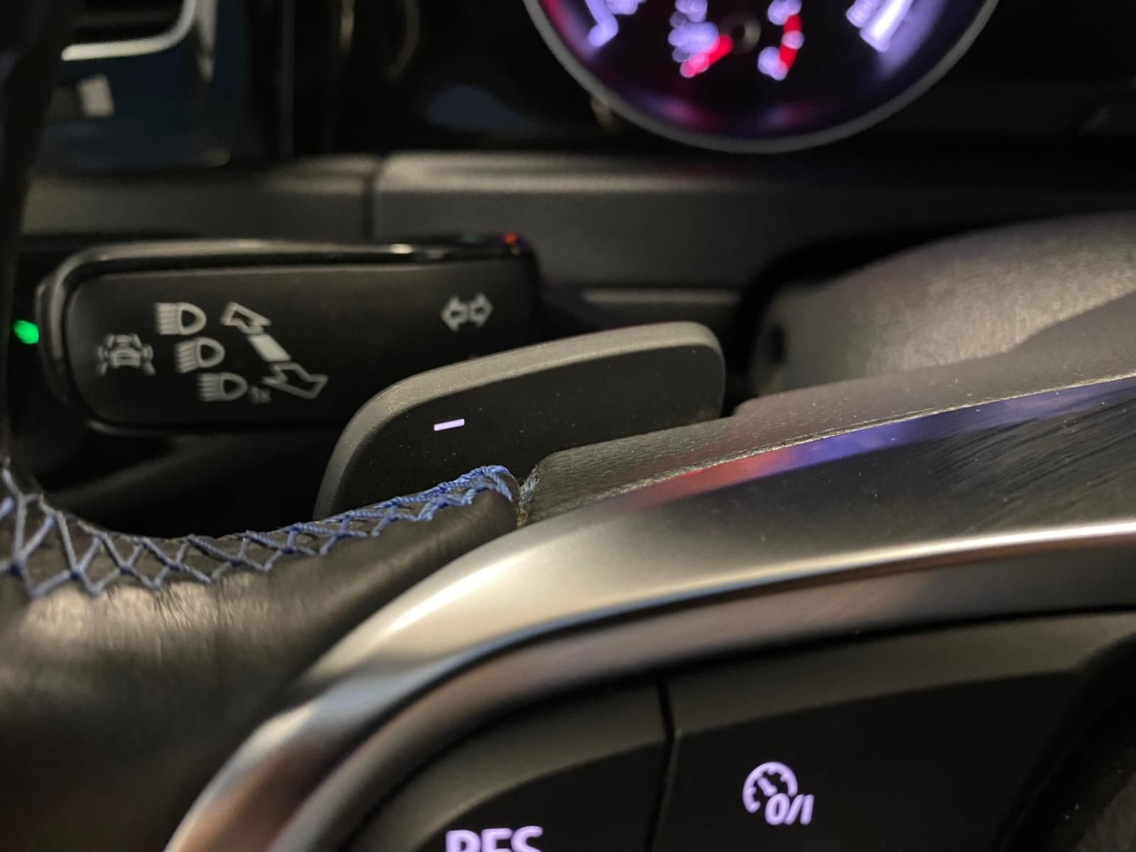 Fahrzeugabbildung Volkswagen Golf VII 1.4 PLUG-IN HYBRID GTE+AHK+MATRIX+ACC