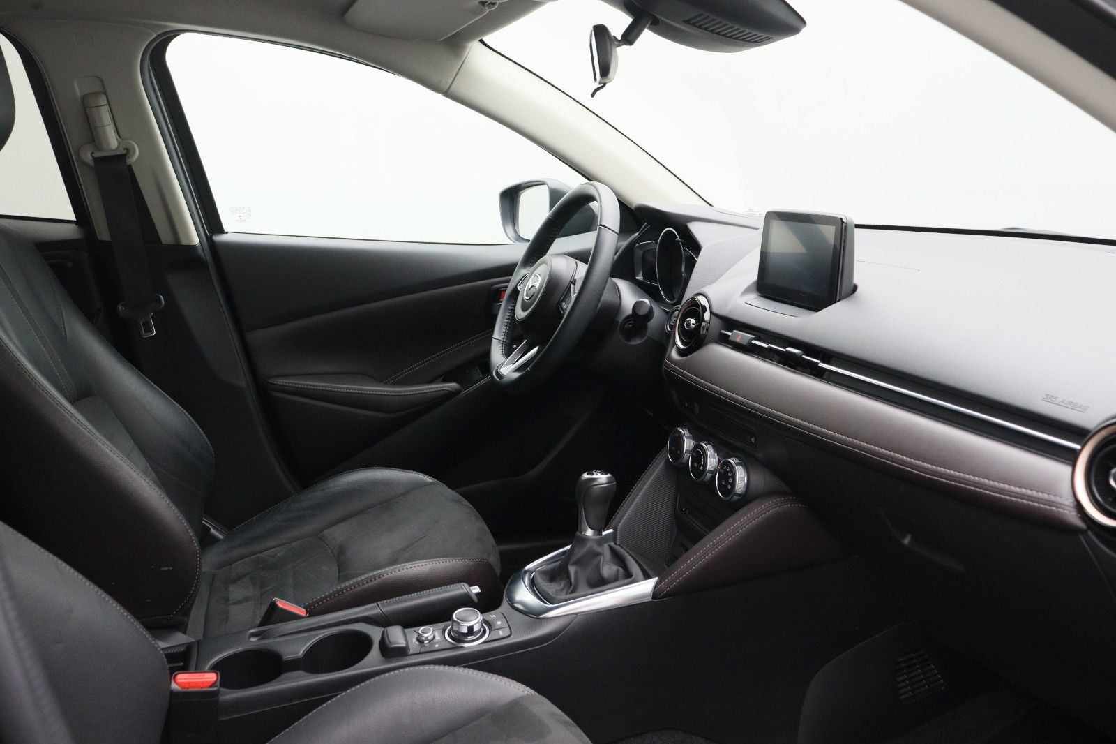 Fahrzeugabbildung Mazda 2 Skyactive-G 1.5 Kizoku Intense NAVI LED