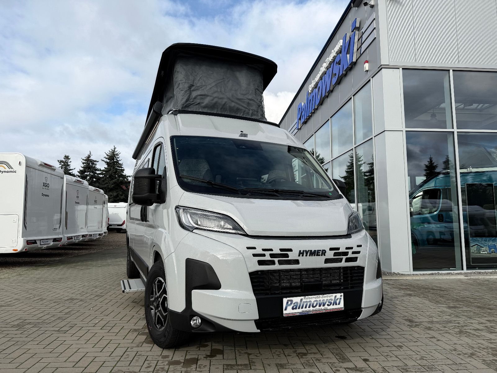 Fahrzeugabbildung HYMER / ERIBA / HYMERCAR Redwood 600 Trail