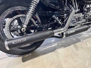 Fahrzeugabbildung Harley-Davidson Sportster XL1200C Custom Finanzierung ab 4,99%