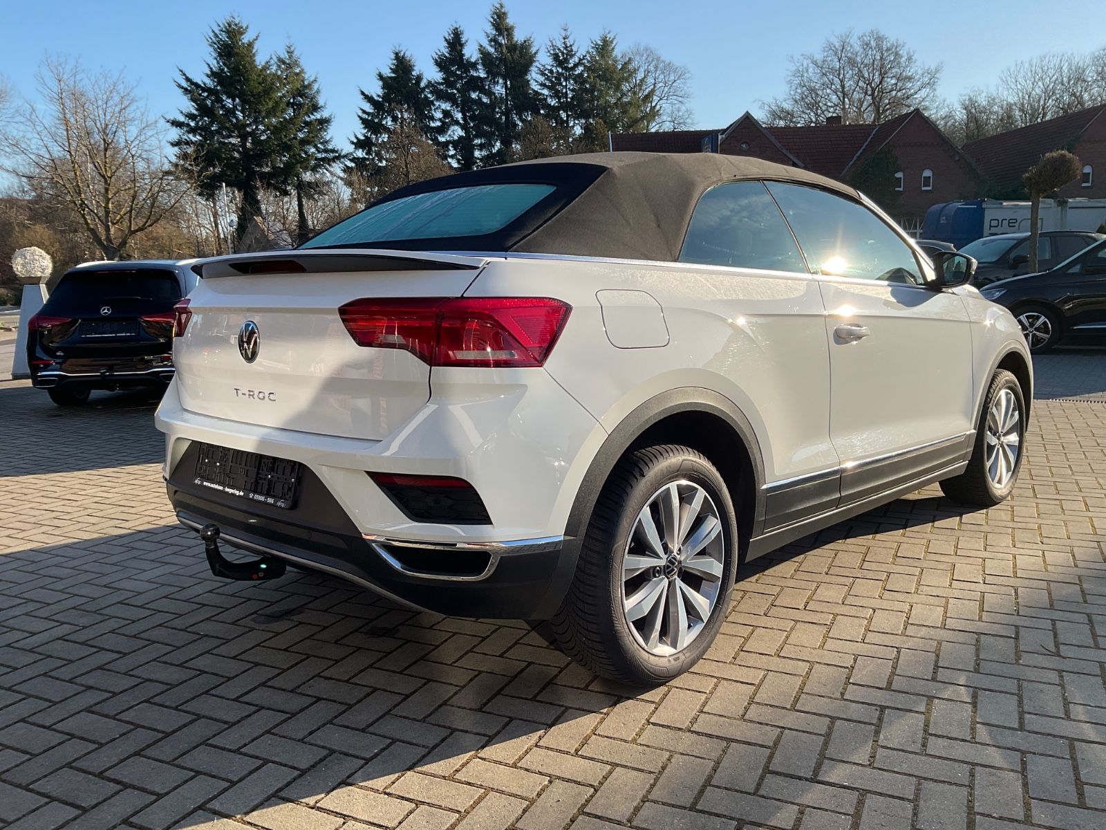 Fahrzeugabbildung Volkswagen T-Roc Cabriolet 1.5 TSI Style,AHK,GJR,ACC