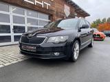 Skoda Superb Combi Elegance 2.0 TDI DPF AHK-abnehmbar  - Skoda Superb Elegance mit Diesel-Antrieb