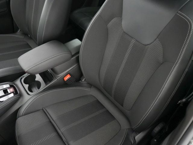 Grandland ENJOY AT+AHK+BLUETOOTH+KLIMA+DAB+LED-S