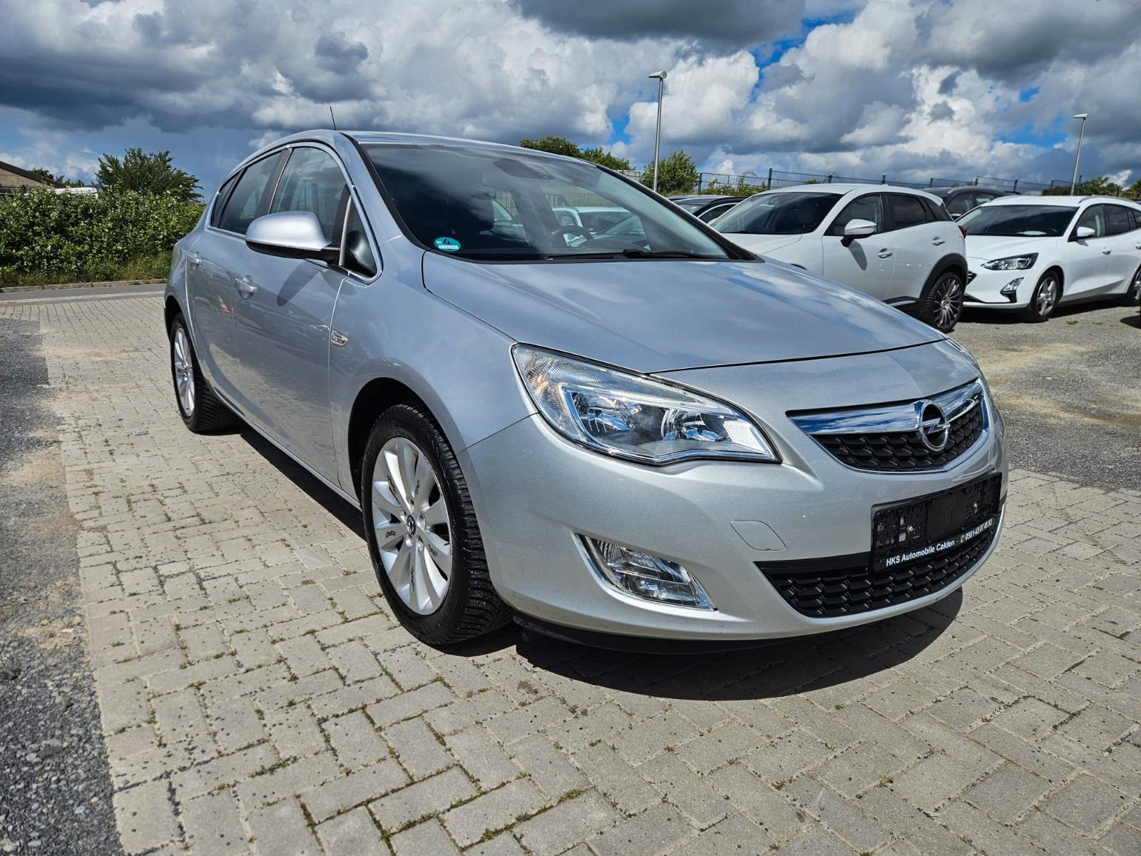 Opel Astra J Lim. 5-trg. Innovation