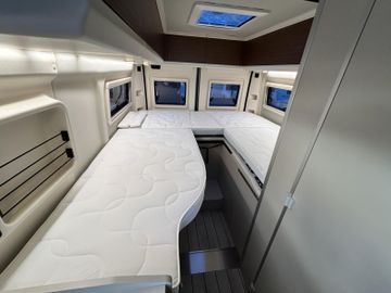 Westfalia Columbus 640 E 180 PS ATG Skyview Solar LITHIUM