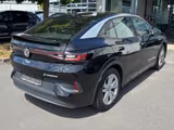 Volkswagen ID.5 Pro 128 kW APPLE/CAM/VI.CO/SHZ/KEYLESS - schwarze Volkswagen ID.5