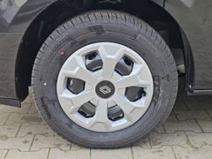 Fahrzeugabbildung Trafic Combi L2H1 3,0t Evolution 9 Sitzer 2.0 BL