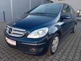 Mercedes-Benz B 170 B -Klasse B 170 - Mercedes-Benz B 170 mit Benzin-Antrieb: Navigationssystem, Limousine
