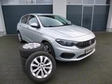 Fiat Tipo1.4 Easy Klima Navi Alu PDC 8 fach bereift