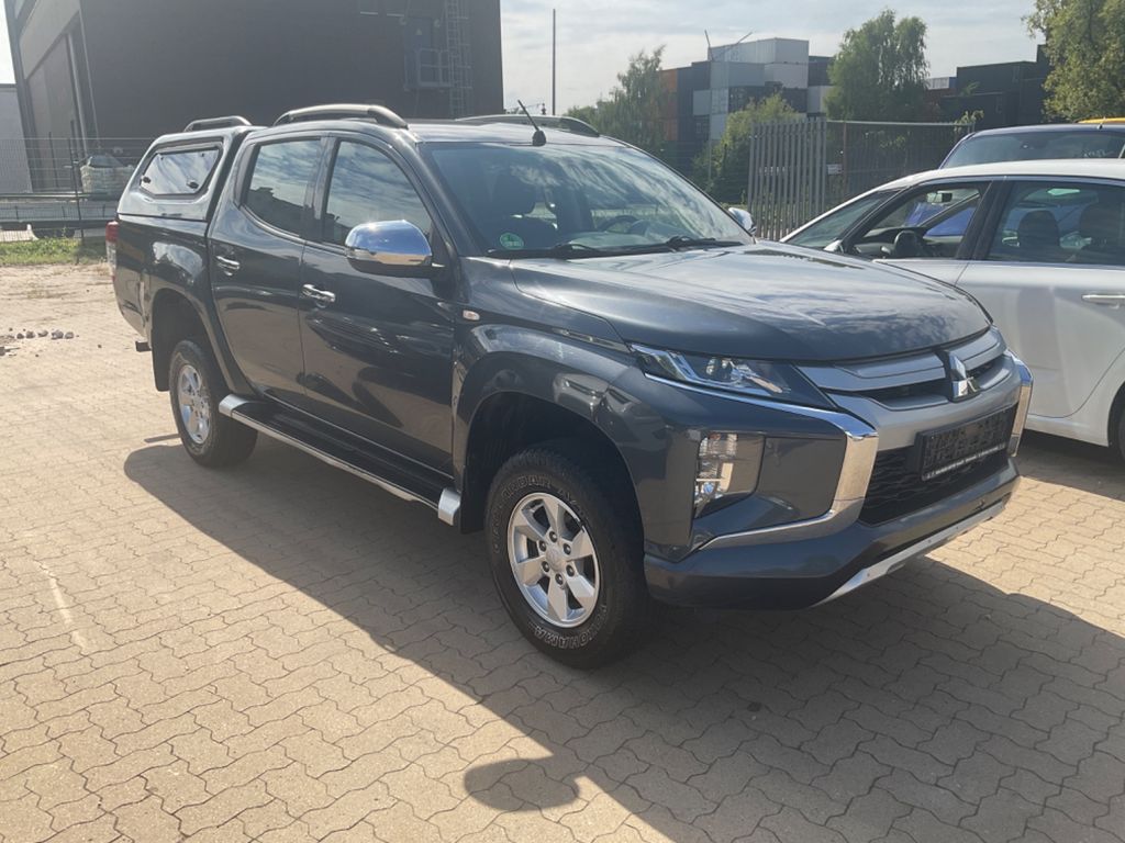 Image of Mitsubishi L200