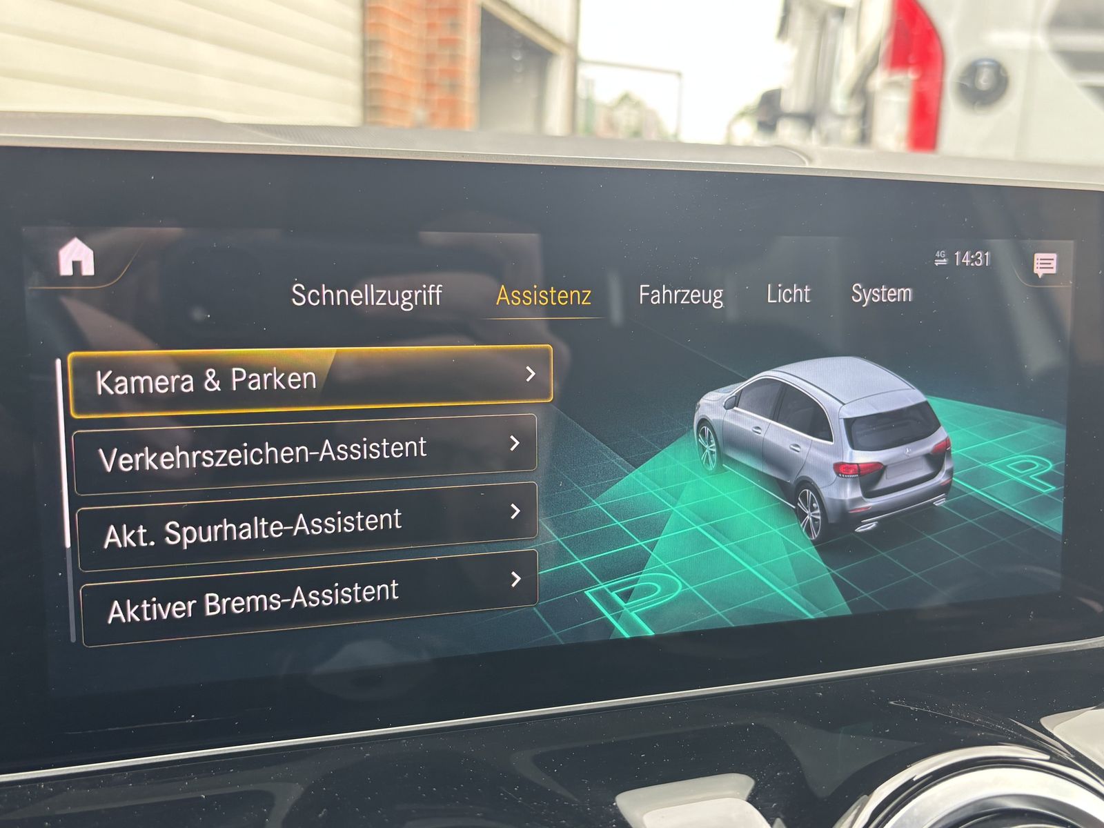 Mercedes-Benz B 200 AMG NAVI LEDER LED NIGHT PAKET SPURHALTE foto 11