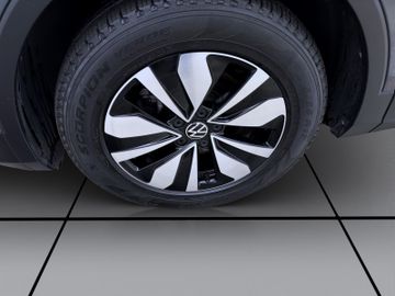 Volkswagen Tiguan - 9