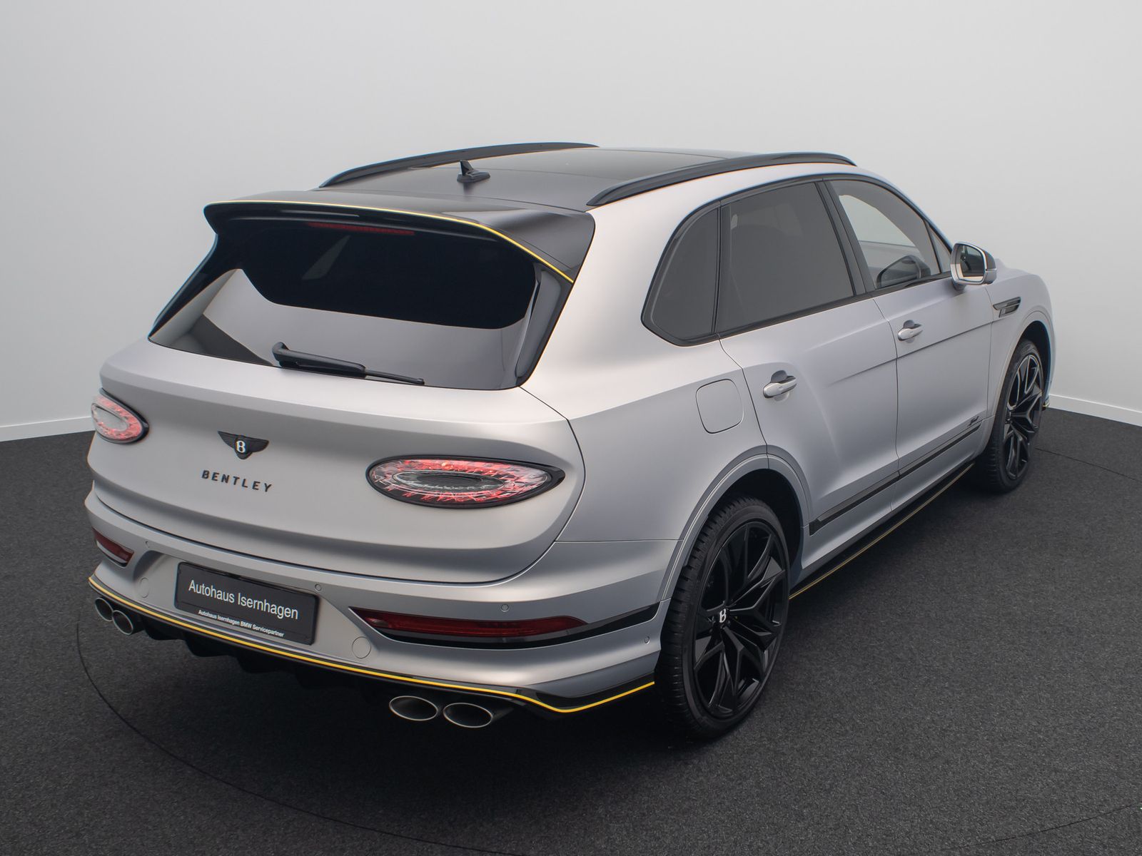 Fahrzeugabbildung Bentley Bentayga 4.0 V8 Speed Individual Carbon MegaVoll