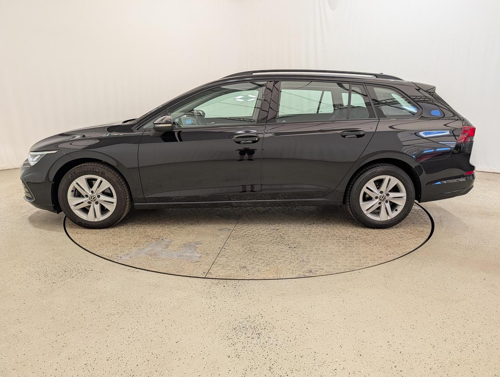 Volkswagen Golf 2.0 TDI DSG Life LED Navi virt.Cock ACC, миниатюра 3