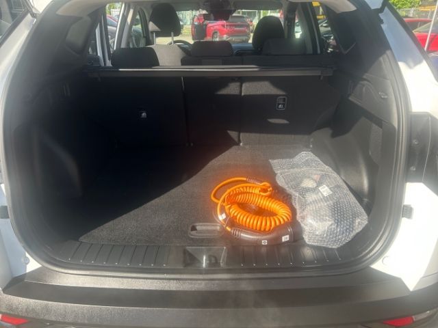 Fahrzeugabbildung Hyundai Tucson Trend Plug-In Hybrid 4WD 1.6 T-GDI Assist