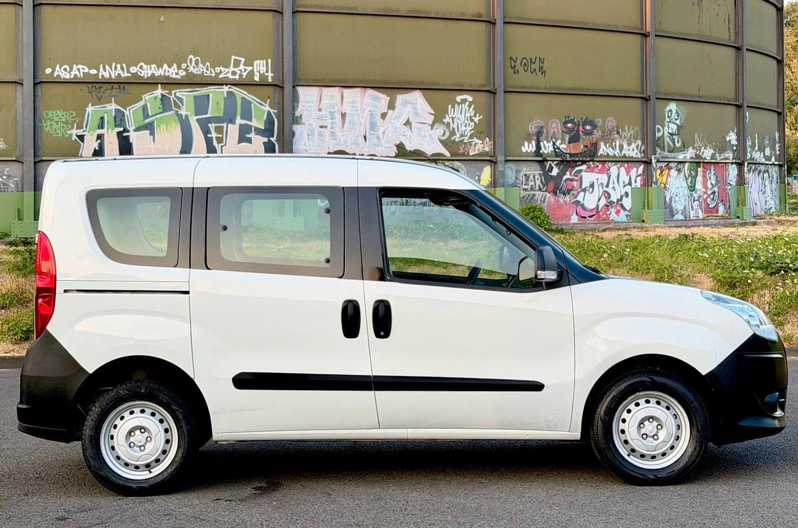 Fiat Doblo 2011 — engine 75 HP (55kW)