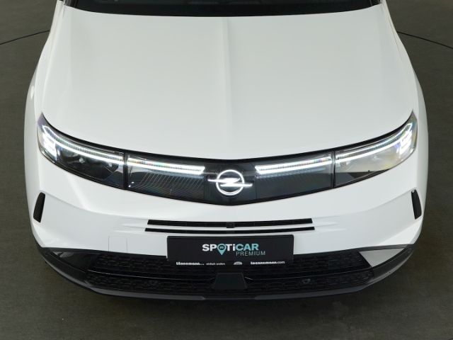 Grandland B HYBRID GS eDCT+ANHÄNGERKUPPLUNG+NAVI
