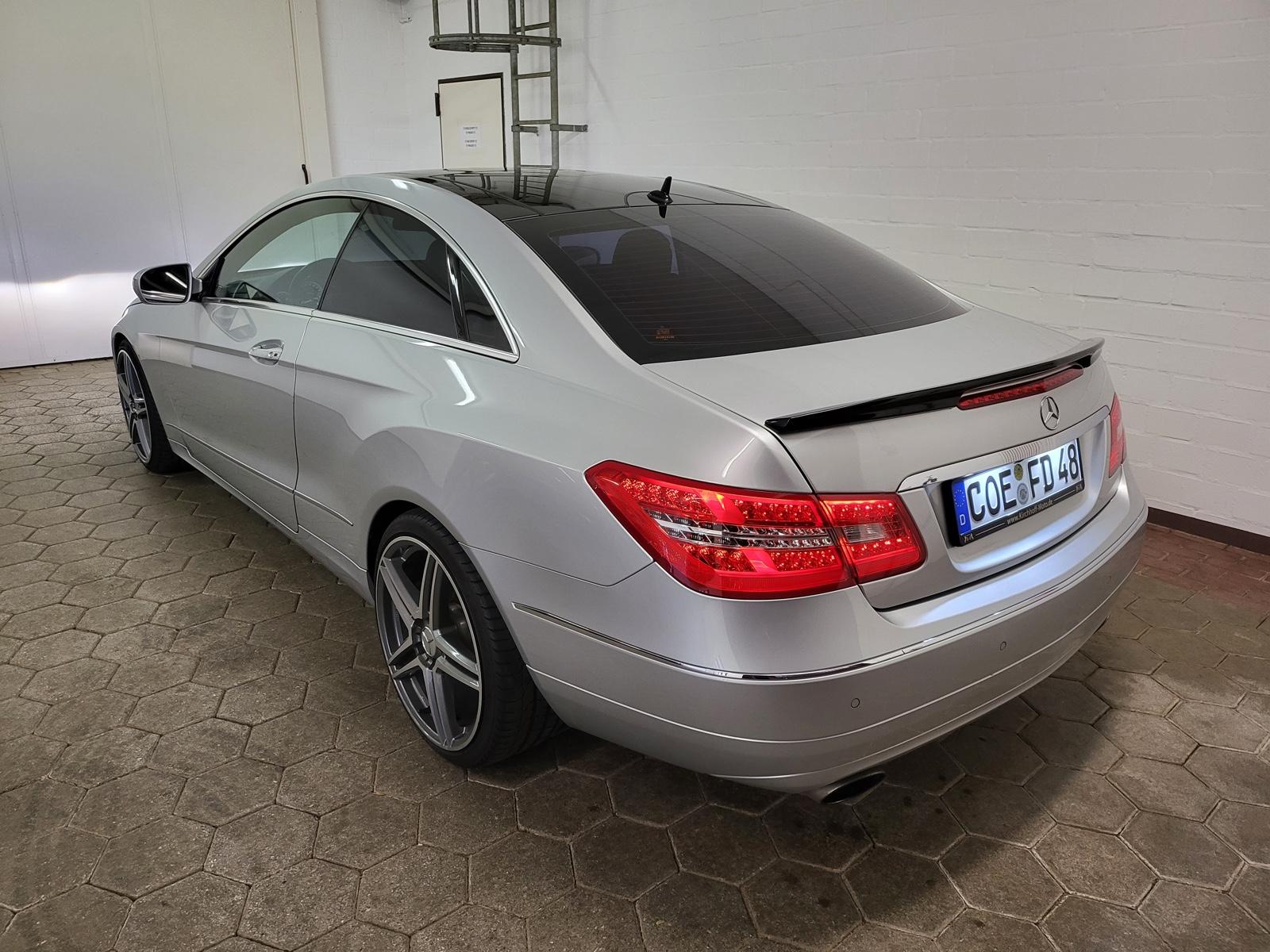 Mercedes-Benz E 350 Coupé E 350 CGI AVANTGARDE COMAND