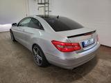 Mercedes-Benz E 350 Coupé E 350 CGI AVANTGARDE COMAND - Mercedes-Benz E 350: Coupe, Cgi