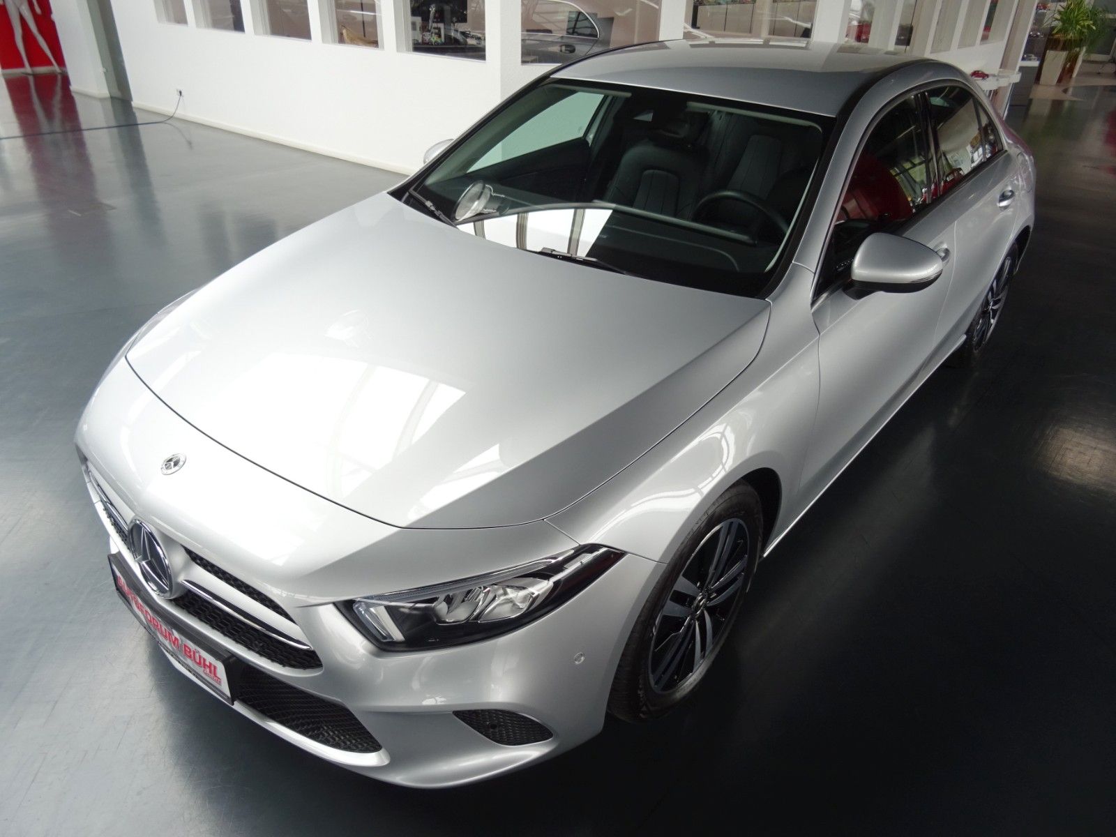 Mercedes-Benz A 200 d Progressive Navi LED Kamera Leder Limo foto 3