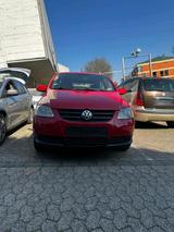 Volkswagen VW fox ........2006 Benzin - Volkswagen Fox in Wuppertal