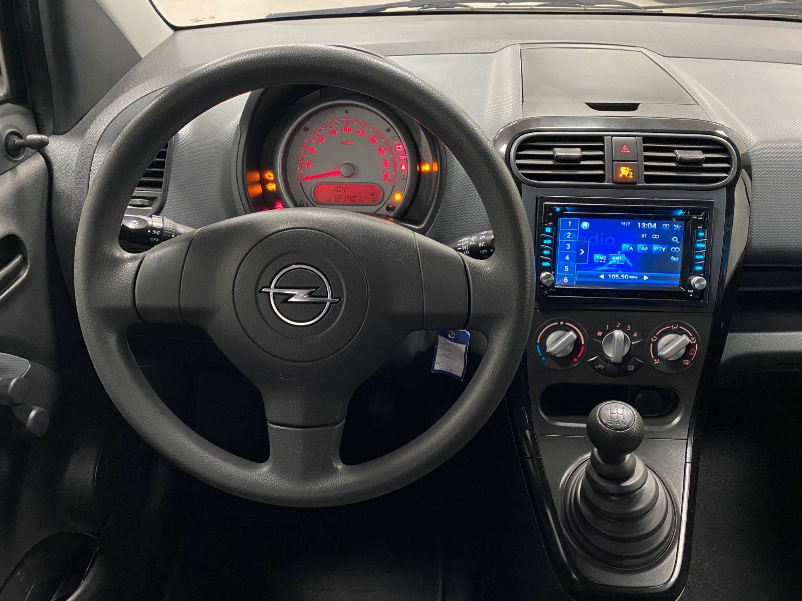 Fahrzeugabbildung Opel Agila B 1.0 Servolenkung
