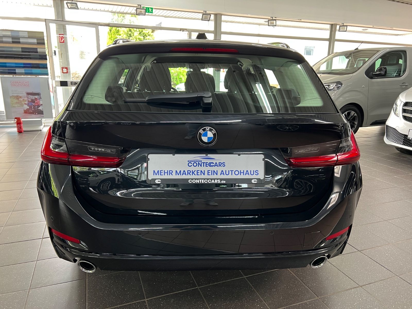 BMW 318d Touring Facelift+Keyless+Hifi+KurvenDISPLAY foto 11