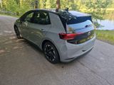 Volkswagen ID.3 Pro Performance Life 58 kWh 150 kW Pro Life - Volkswagen ID.3: Privatanbieter