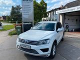 Volkswagen Touareg 3.6 FSI 4M Xenon-Navi-Keyless-Rcam-GR... - Volkswagen Touareg mit Benzin-Antrieb: Geländewagen, 3.6