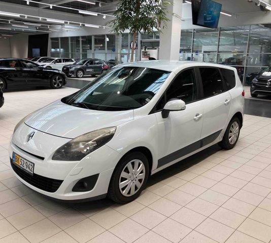 Renault Grand Scenic Dynamique dCi 130