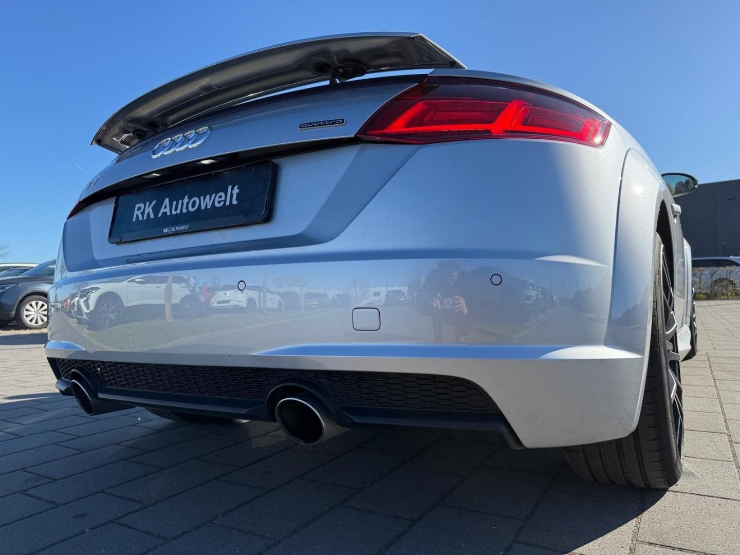 Audi TT 2.0 Roadster 45 TFSI quattro El. Verdeck Navi