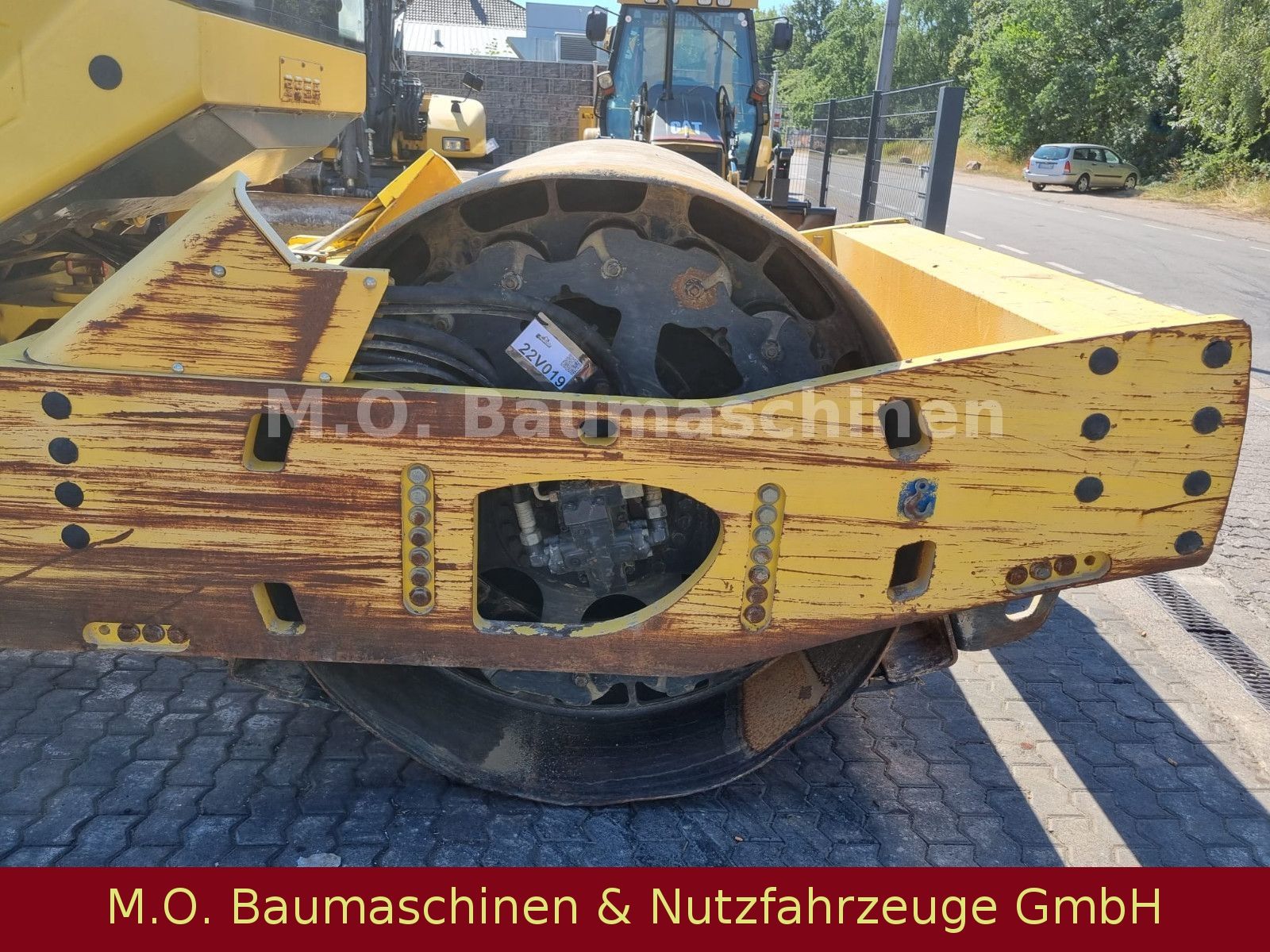 Fahrzeugabbildung BOMAG BW 216 DH-4 / AC / 6 Zyl.Deutz /
