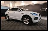 Jaguar E-PACE 2.0 T P250 R-DYNAMIC / CAMERA 360 - Jaguar E-Pace mit Schiebedach