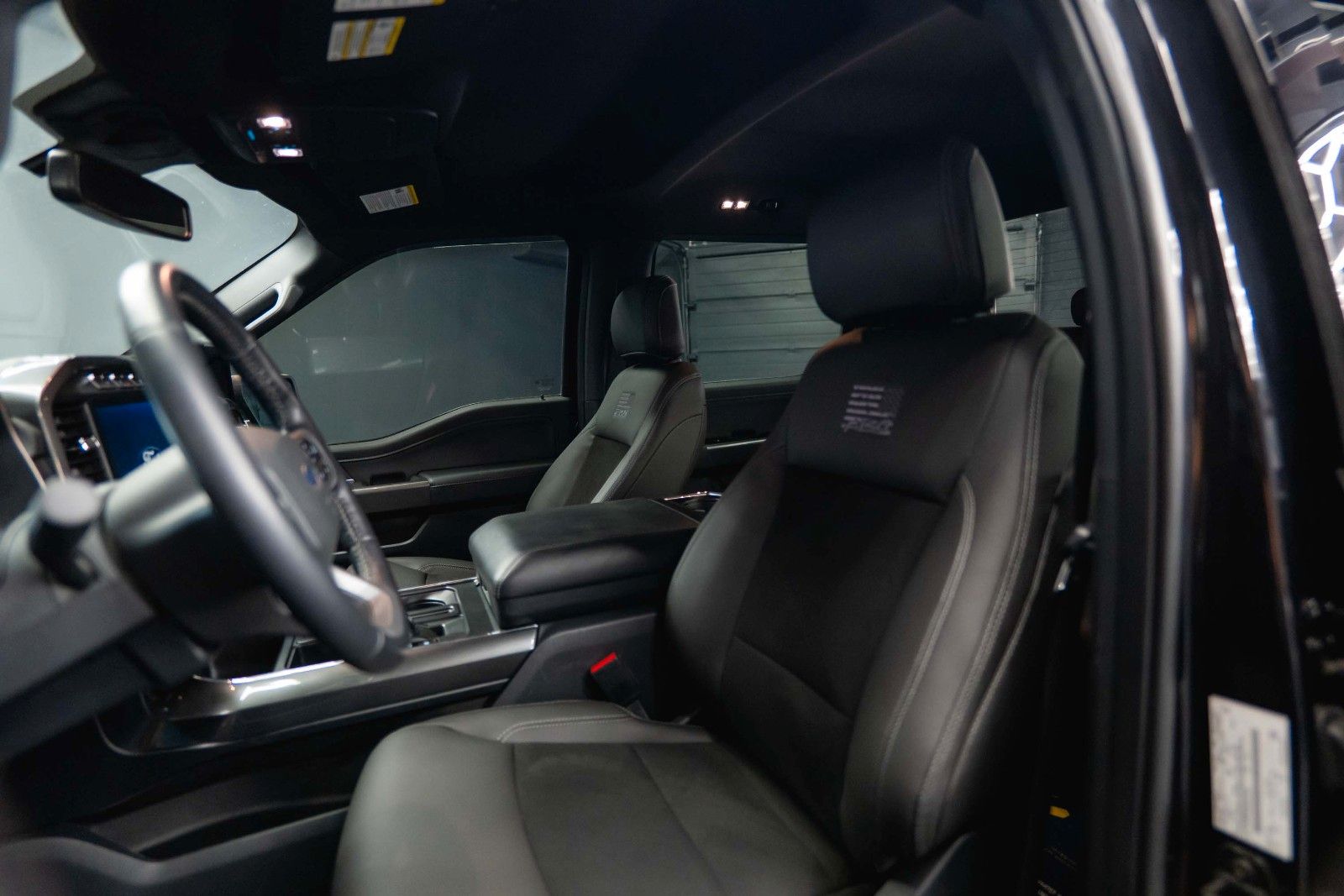 Fahrzeugabbildung Ford F150 5.0L V8 4x4 Offroad SuperCrew RAPTOR 19%