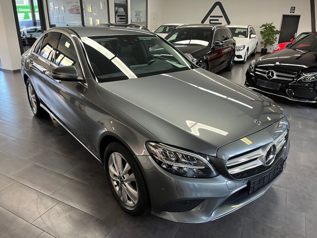 Mercedes-Benz C 300d Lim. 4Matic Navi/LED/Spurpaket/HUD/1.Hand