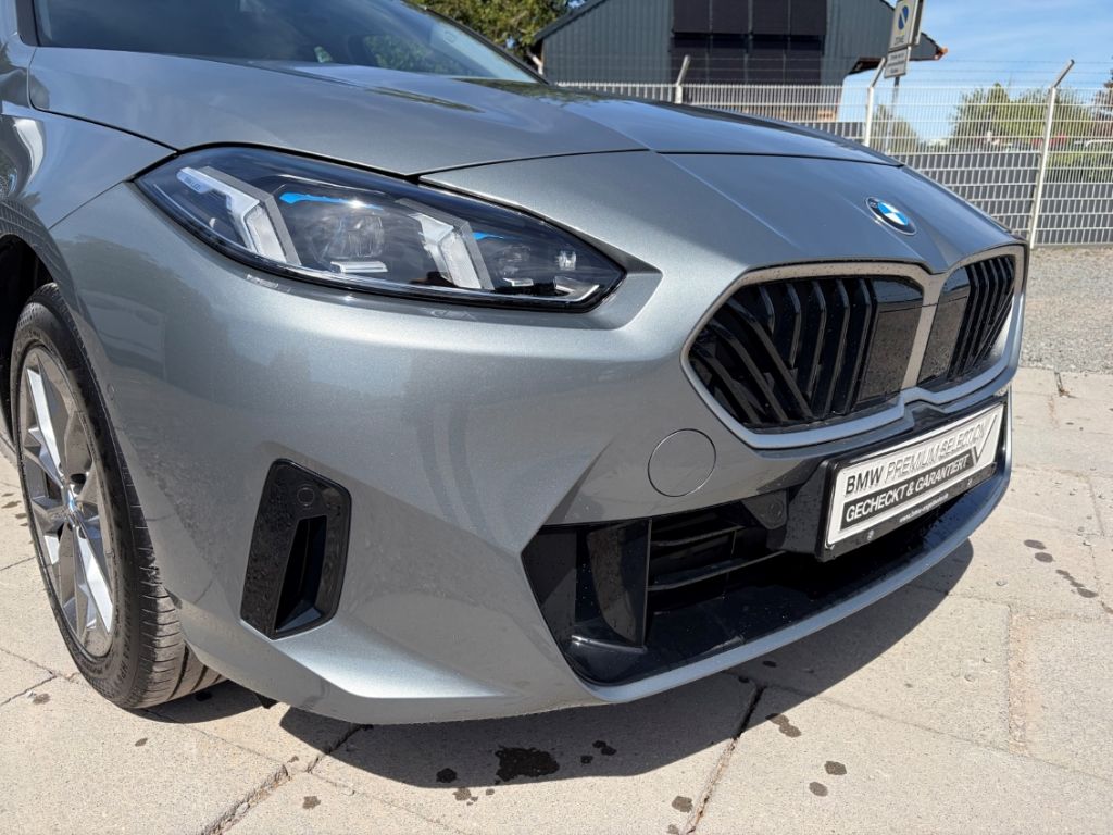 BMW 120 ParkAssis DrivAssis adapt.LED LenkHZG Alarm foto 2