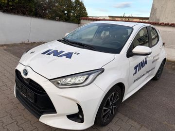 Toyota Yaris - 1